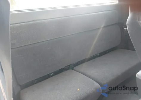 2000 Dodge Dakota Slt/Sport from USA, damaged, VIN 1B7GG22N8YS515780